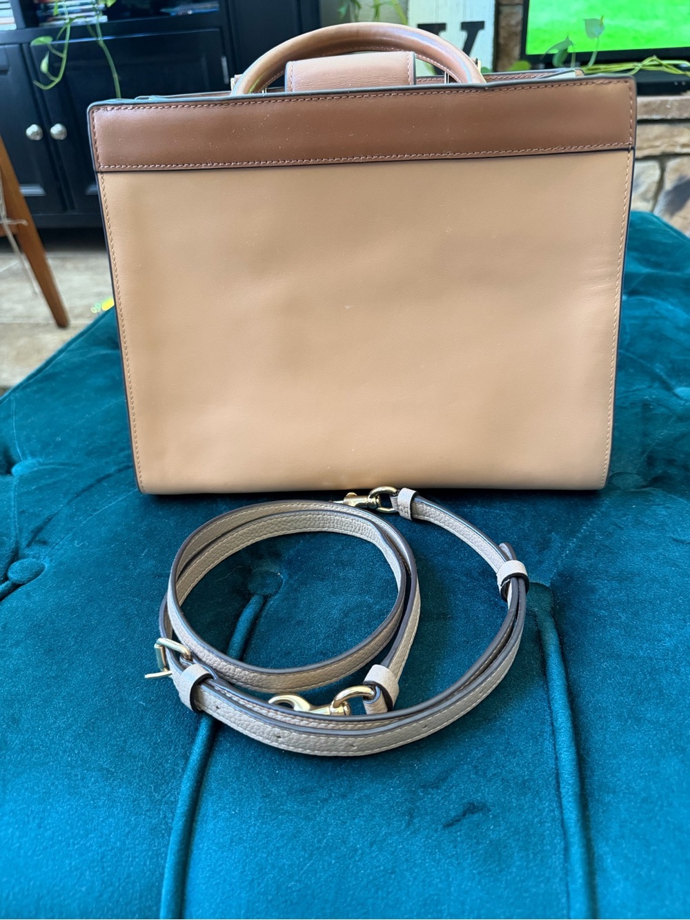 Kate Spade Reegan Satchel - Picture 3 of 16
